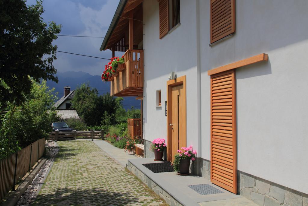 Apartments Vila Jelka Бохінь Екстер'єр фото